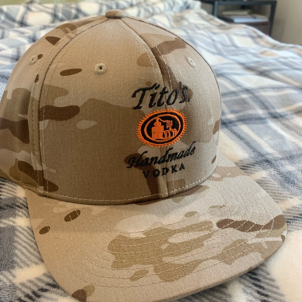 Tito’s men’s hat